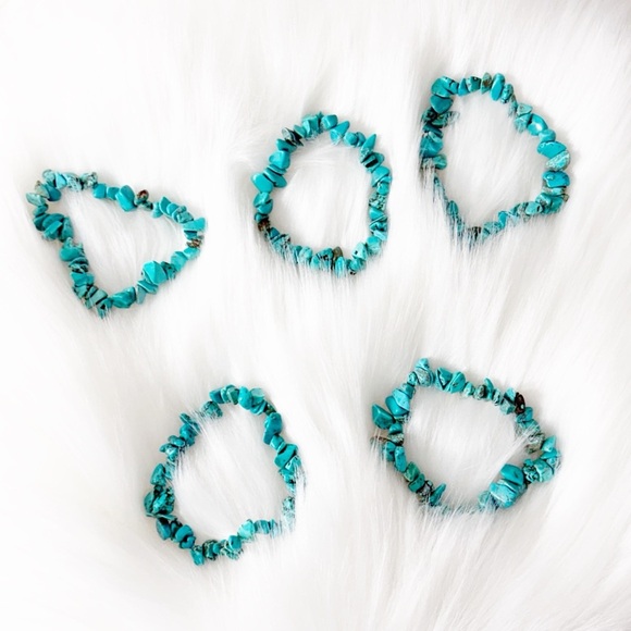 One Turquoise Stretch Bracelet Handmade Southwest Boho Style New Blue - Picture 5 of 5